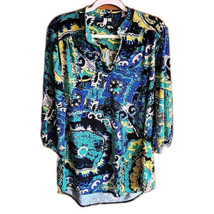 Madison Vibrant Women's Top Abstract Artistic Design Blue/ Green/Yellow Size L